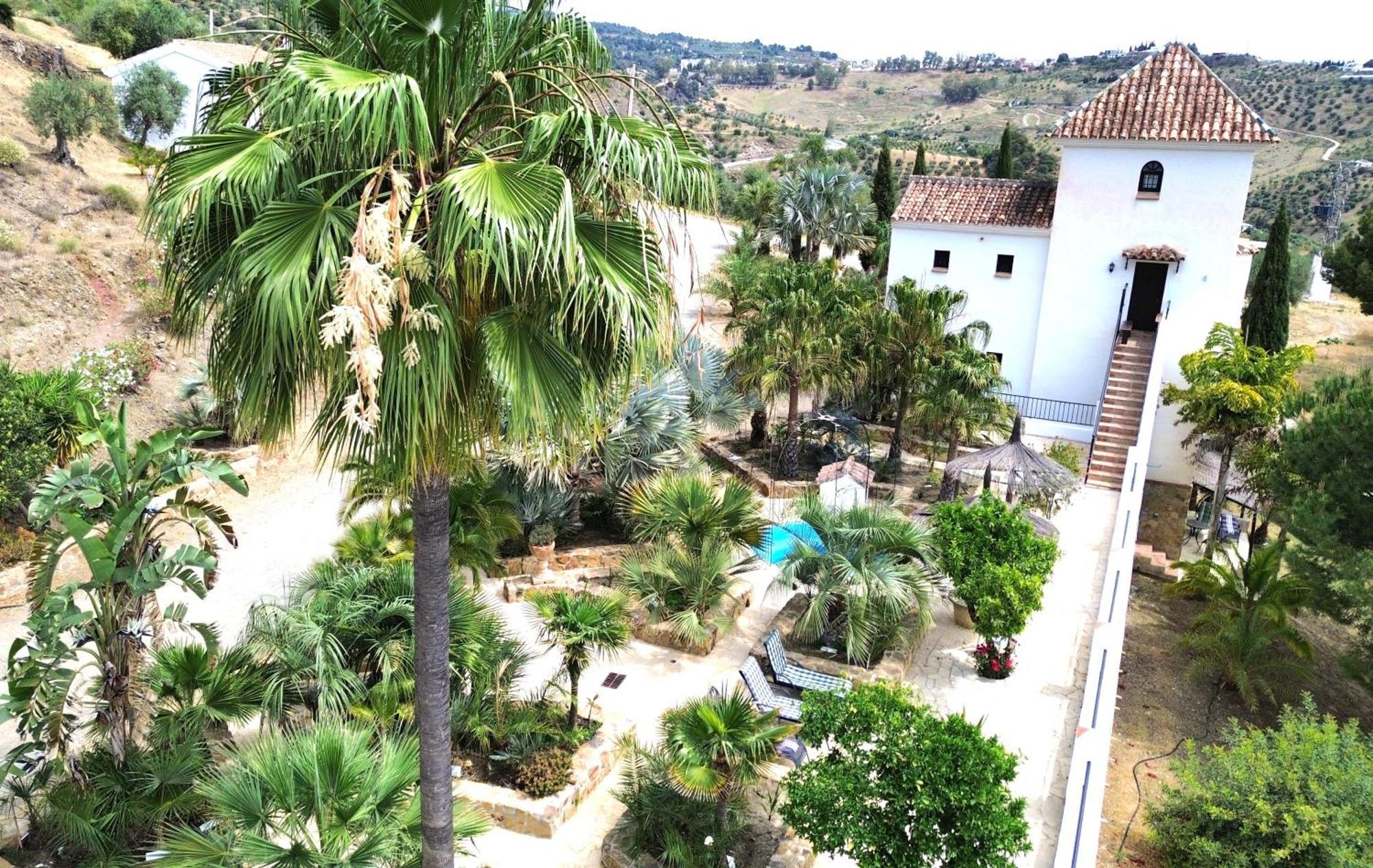 Rural Cottage, With Pool & Optional Private 6 Guests Jacuzzi Tolox Dış mekan fotoğraf